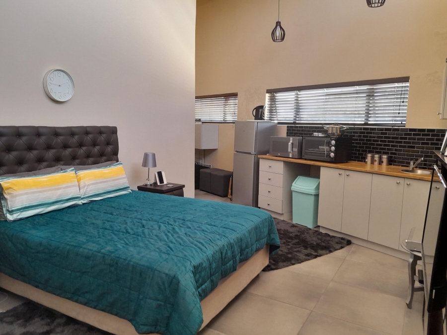 To Let 1 Bedroom Property for Rent in Pinelands Western Cape